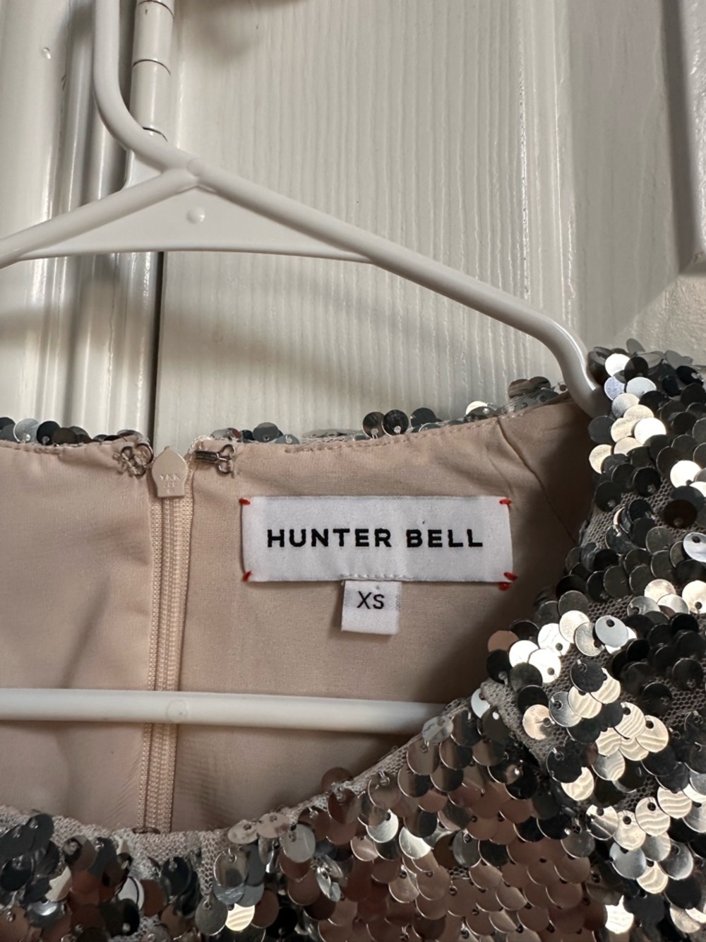 HUNTER BELL SILVER
SEQUINS LIBBY TOP - SIZE
SMALL - Picture 5 of 8
